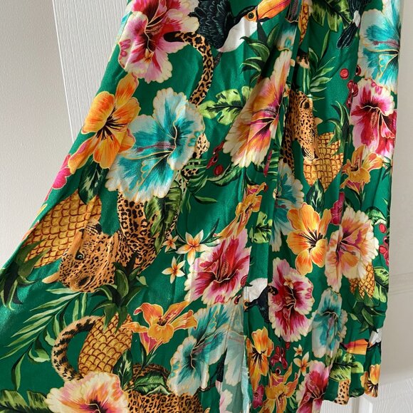 Colourful Brazilian V-neck Dress - Picture 2 of 5